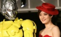 《机器侠》机器人亮相夺眼球 孙俪上演“人机恋”