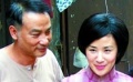 任达华贴心送上温馨好礼 吴君如偏不爱“外婆”鞋