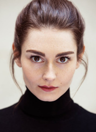 维多利亚·埃米莉