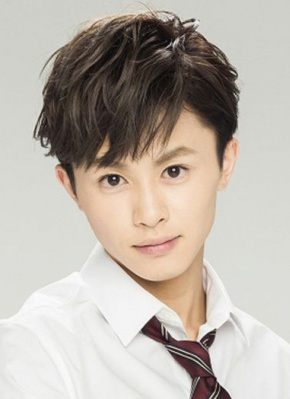 草川拓弥
