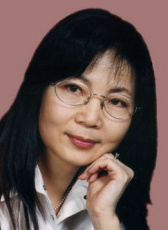 雷蕾