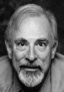 布赖恩·加菲尔德