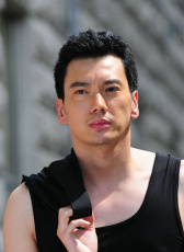 王坤