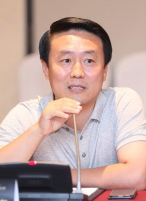 呼和巴特尔