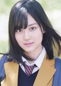 山下美月