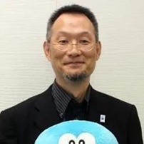 八木龍一