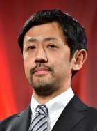 滨津隆之