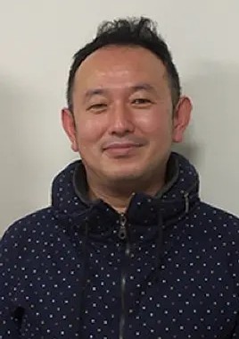 足立绅