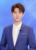 李金泽