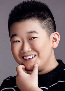 李淏东