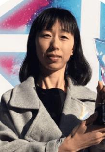 成麗