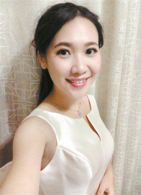 罗芸