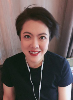 杨晶