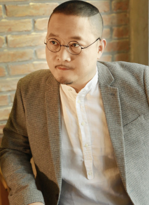 石易矗
