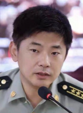 耿翼