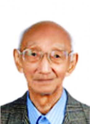 陶由
