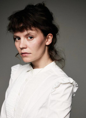 弗里达·伯恩哈德