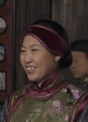董建华