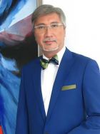 區軒偉