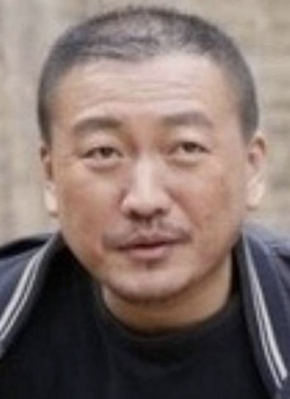 肖利滨