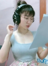 李晶