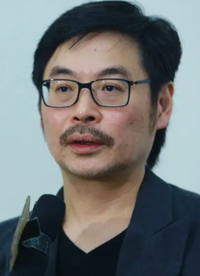 韋家輝