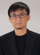 於水