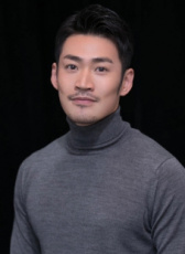 李东赫