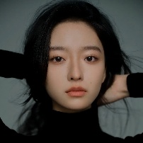 杨舒伊