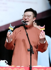 曹鹤阳