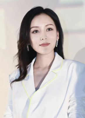何佩瑜