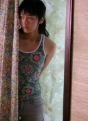 谁能捧杯？首座苏超冠军奖杯入场，陈列在南京奥体