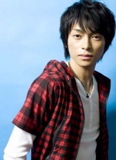 远藤雄弥