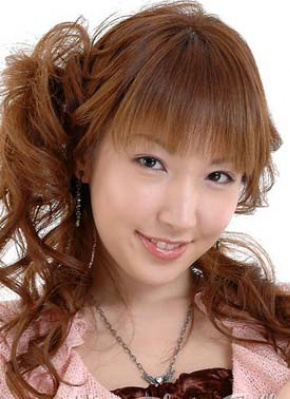 铃木亚美