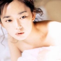 叶月里绪菜