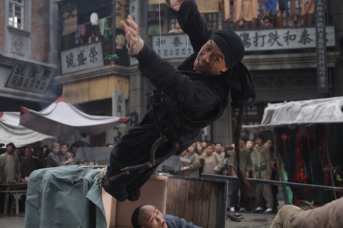 十月围城剧照