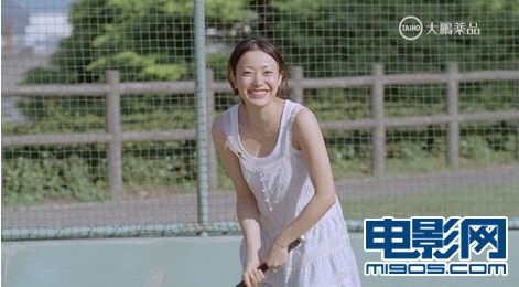 菅野美穗与平山浩行扮夫妻新广告释放温情目光