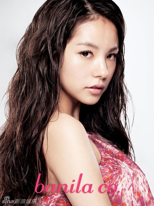 韩80后女星闵孝琳拍写真 海量美图演绎清纯性感