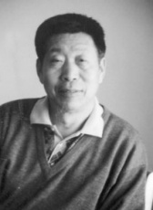 周新德