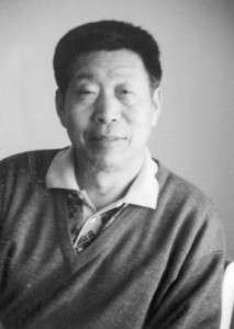 周新德