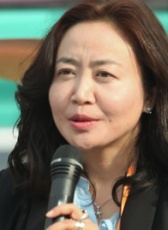 李英美