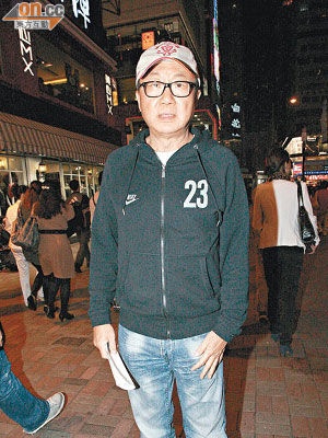 许冠文微博悼念亡弟 透露许冠英想骨灰洒香江