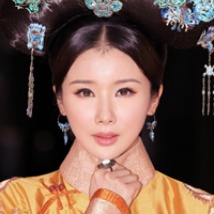 孫菲菲奢華美艷寫(xiě)真 六位數(shù)重金打造古裝美皇后