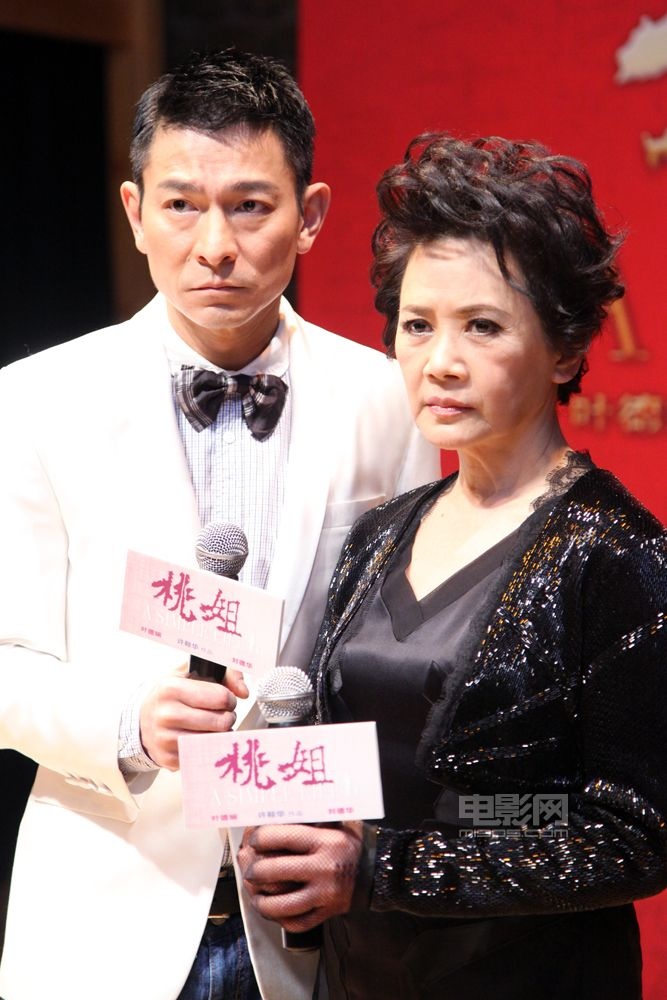 坐等收钱表情坐等下班qq表情坐等侵犯梦中的妻子