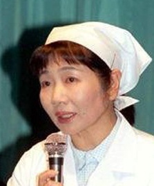 泉品子