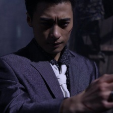 半夜不要照镜子-剧照海报图片