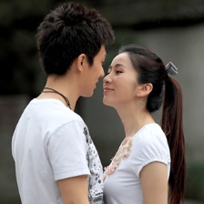 《愛@桐鄉(xiāng)》取景烏鎮(zhèn) 李東恒、劉庭羽花海談情