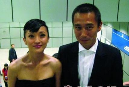 王烁的出现导致周迅和前男友李大齐分手