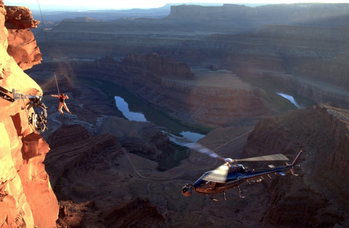 碟中谍2_碟中谍2女主角凸点_碟中谍2女主角