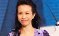 莫文蔚演新片惊喜交加 遇车祸不减为名车代言兴致